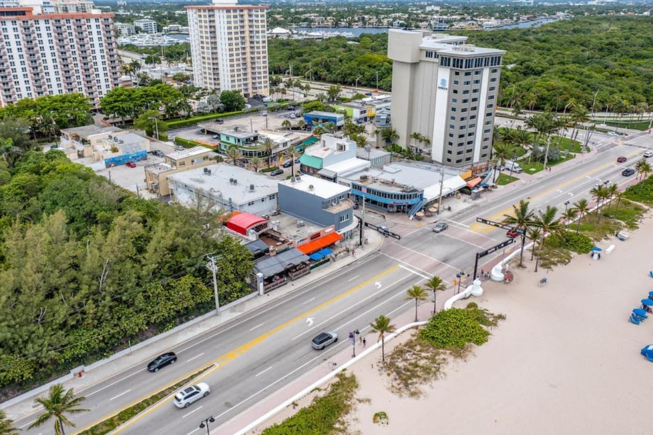 The Purple Pelican Beachfront With Ocean Balcony Unit 1 Fort Lauderdale Exterior photo